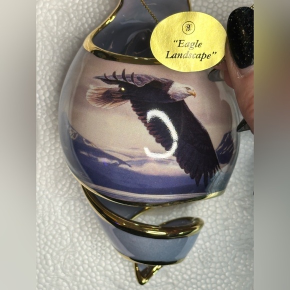 11th Issue in the On Eagles Wings Heirloom Porcelain Bradford Exchange Ornaments - Picture 4 of 9